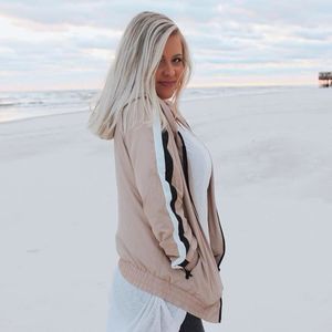 Meet your Posher, Claire